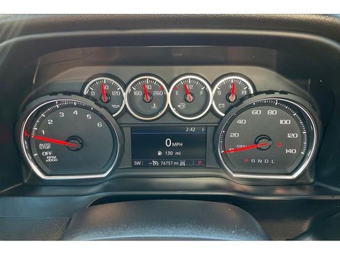 Used 2019 Chevrolet Silverado 1500 RST image 21