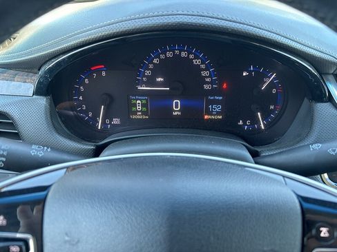 Used 2016 Cadillac XTS Luxury FWD image 41