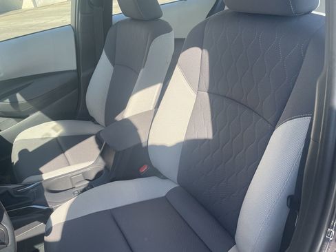 Used 2024 Toyota Corolla LE image 9