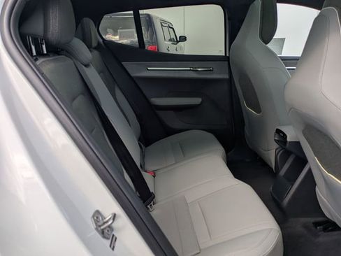 New 2025 Volvo EX30 Plus w/ Climate Package AWD/4WD image 28