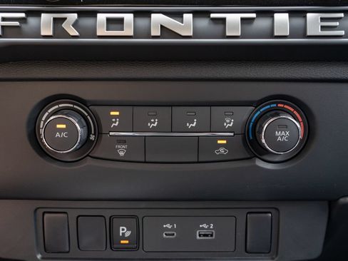 New 2026 Nissan Frontier SV w/ Tow Package AWD/4WD image 18