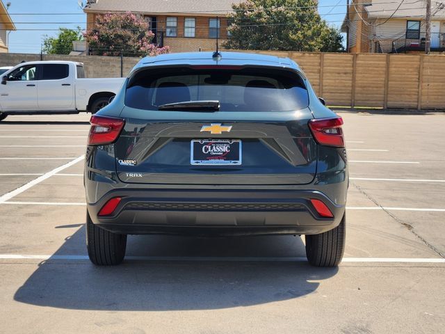 Used 2026 Chevrolet Trax LS FWD image 13