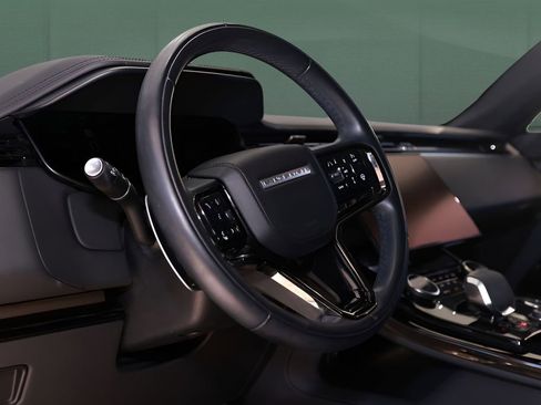 Used 2023 Land Rover Range Rover Sport SE Dynamic image 21