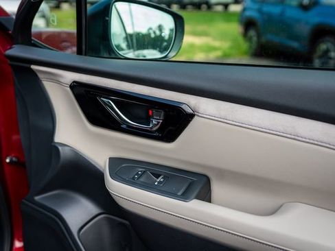 New 2025 Subaru Forester Limited image 24