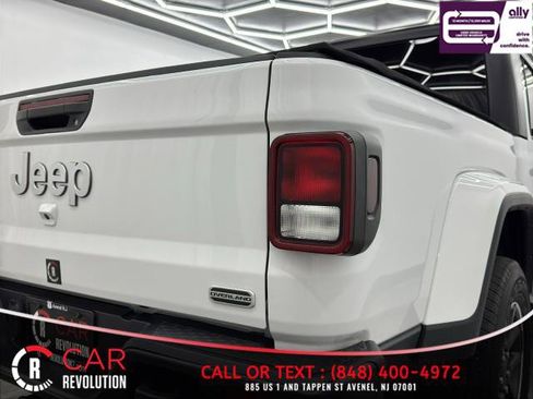 Used 2021 Jeep Gladiator Overland AWD/4WD image 57
