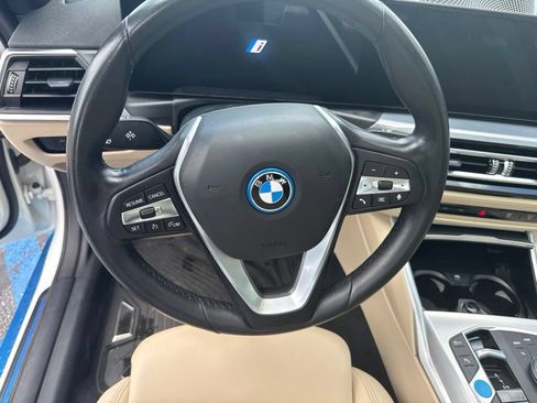Used 2023 BMW i4 eDrive35 RWD image 12