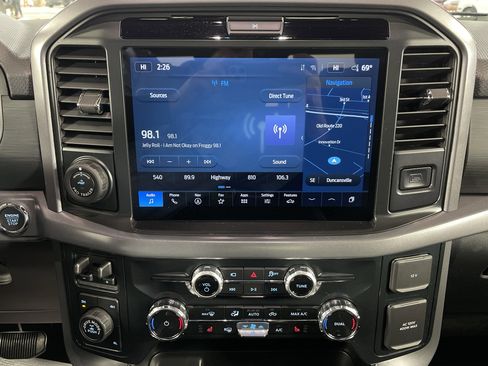 Used 2025 Ford F150 XLT w/ Equipment Group 302A MID image 23