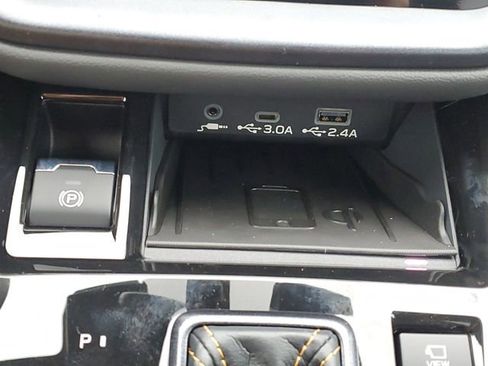 Used 2025 Subaru Outback Wilderness image 30