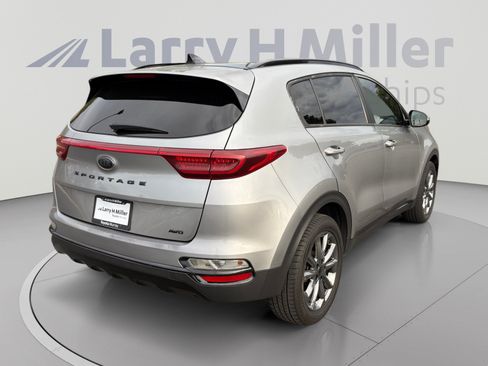Used 2022 Kia Sportage Nightfall Edition w/ Nighfall AWD Premium Package image 5