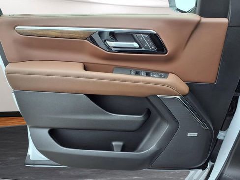 New 2026 Chevrolet Tahoe High Country image 14