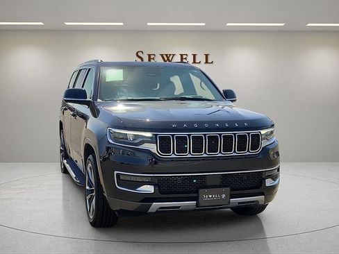 Used 2022 Jeep Wagoneer Series II w/ Convenience Group I RWD image 7