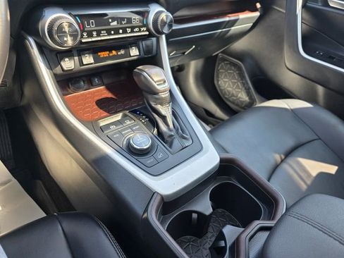 Used 2020 Toyota RAV4 Limited w/ All Weather Liner Package image 22