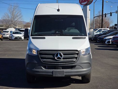 New 2025 Mercedes-Benz Sprinter 2500 image 8