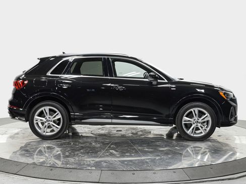Used 2021 Audi Q3 2.0T Premium w/ Convenience Package image 8
