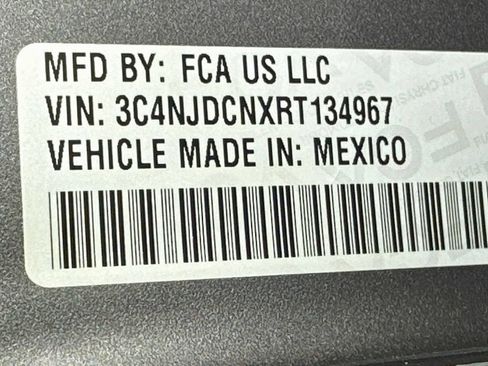 Certified 2024 Jeep Compass Limited AWD/4WD image 21