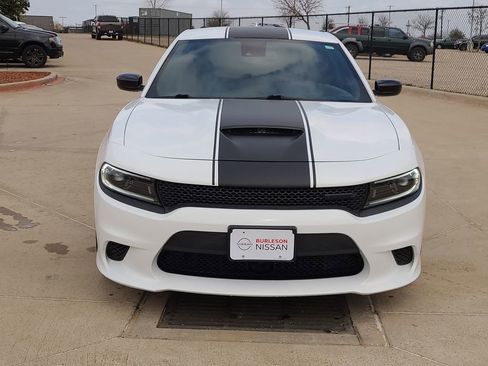 Used 2023 Dodge Charger R/T w/ Blacktop Package image 5