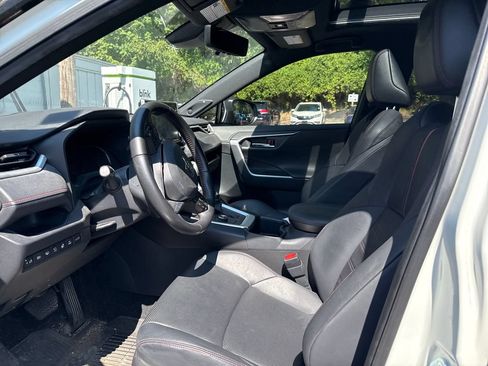 Used 2022 Toyota RAV4 XSE w/ Premium Package AWD/4WD image 16