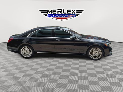 Used 2018 Mercedes-Benz S 560 Sedan image 9
