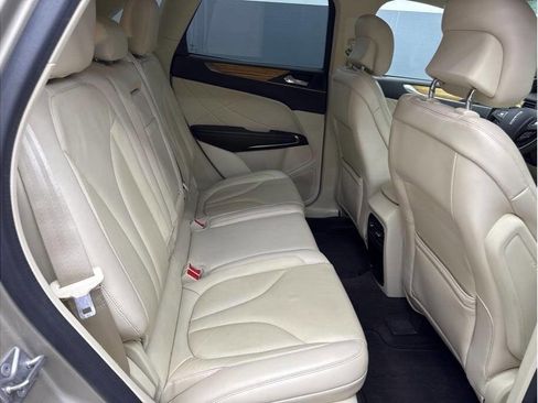 Used 2015 Lincoln MKC FWD w/ Equipment Group 101A Select image 20