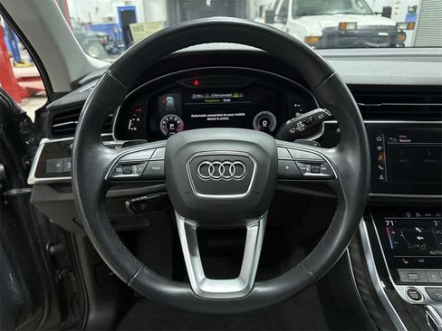 Used 2022 Audi Q7 2.0T Premium w/ Convenience Package image 19
