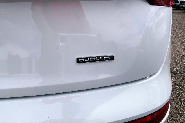 Used 2023 Audi Q5 2.0T Premium Plus w/ Premium Plus Package AWD/4WD image 31