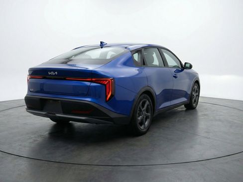 Used 2025 Kia K4 FWD image 9