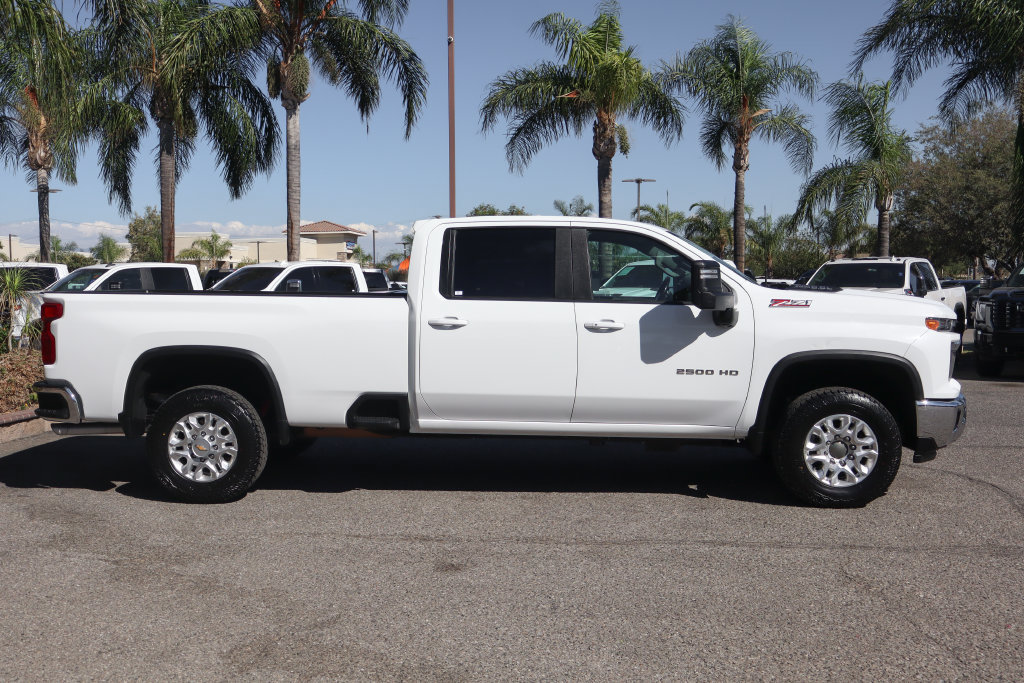 Used 2024 Chevrolet Silverado 2500 LT w/ All Star Edition AWD/4WD image 11