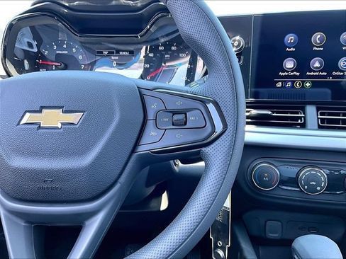 New 2026 Chevrolet Trax LS FWD image 19