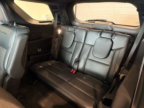 Used 2025 Ford Explorer ST-Line image 21