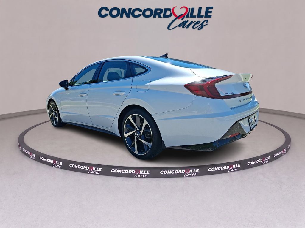 Used 2022 Hyundai Sonata SEL Plus FWD image 4