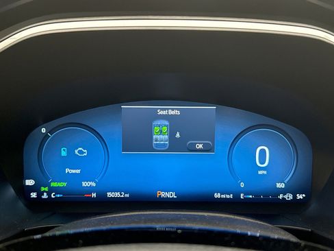 Used 2024 Ford Escape Platinum w/ Premium Technology Package FWD image 9