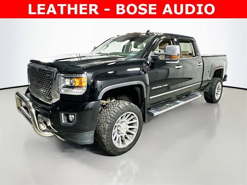 Used 2015 GMC Sierra 3500 Denali w/ Duramax Plus Package image 2
