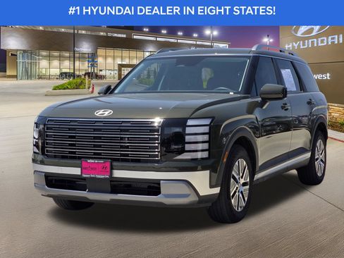 Certified 2026 Hyundai Palisade FWD Hybrid image 2