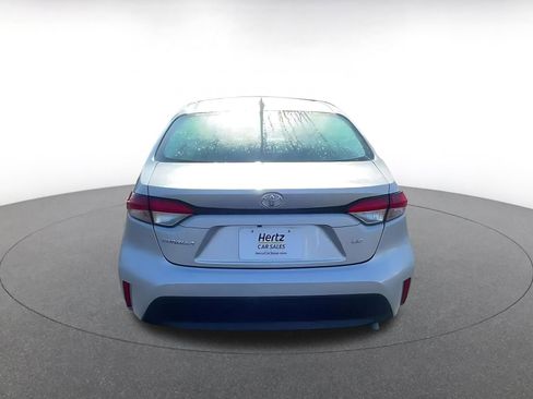 Used 2025 Toyota Corolla LE image 12