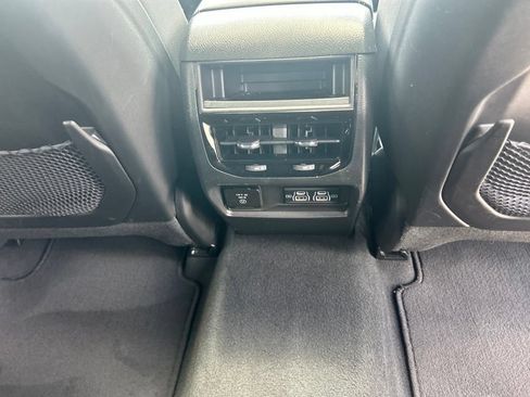 Used 2024 Jeep Grand Cherokee Laredo X w/ Luxury Tech Group I AWD/4WD image 29