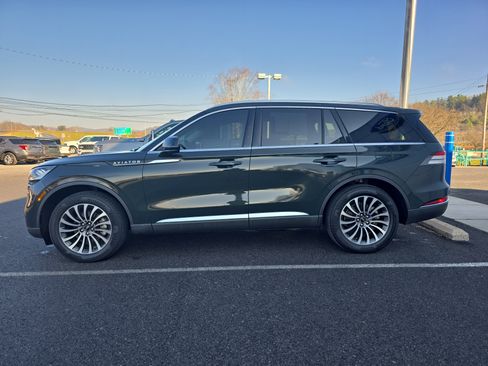 Used 2022 Lincoln Aviator Reserve w/ Elements Package Plus image 7