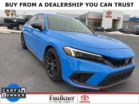 Used 2023 Honda Civic Sport image 1