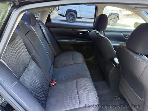 Used 2017 Nissan Altima 2.5 SV FWD image 13