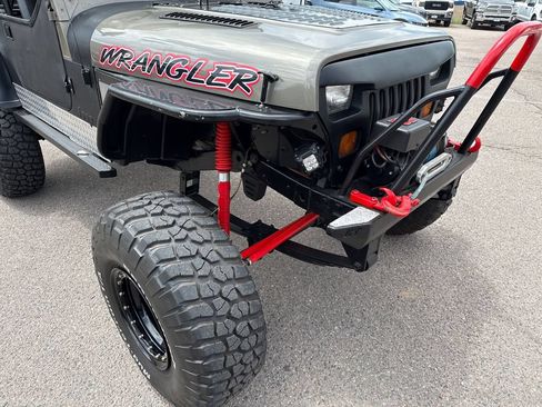 Used 1989 Jeep Wrangler Sahara AWD/4WD image 19