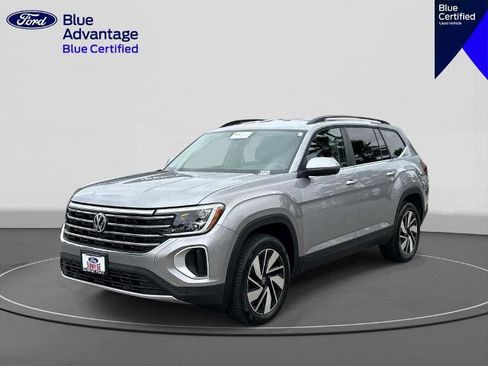 Used 2025 Volkswagen Atlas SE AWD/4WD image 1