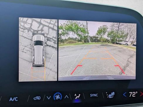 Used 2025 Chevrolet Tahoe LT image 14