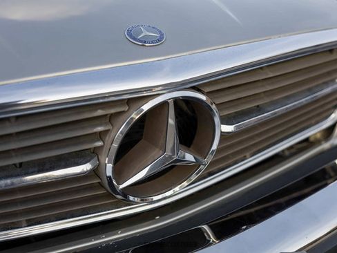 Used 1987 Mercedes-Benz 560 SL image 54