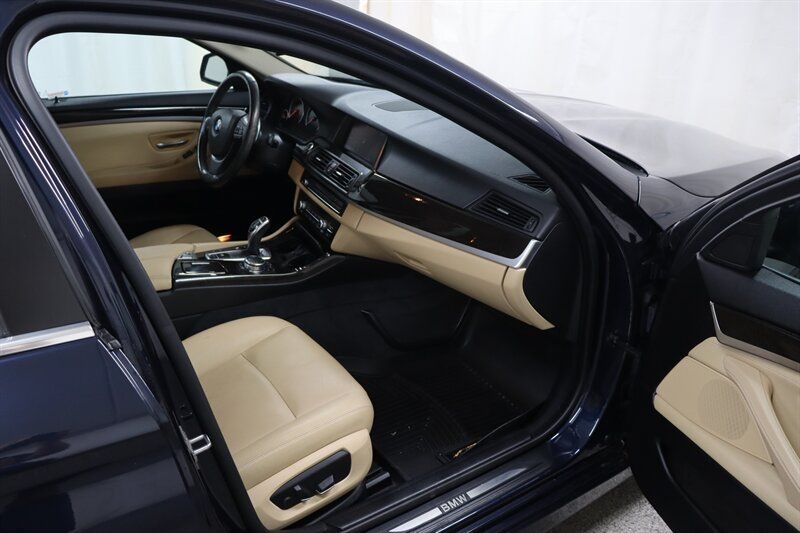 Used 2016 BMW 535i xDrive Sedan AWD/4WD image 20