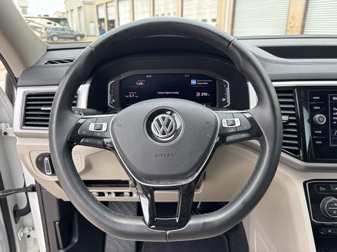 Used 2019 Volkswagen Atlas SEL FWD image 15