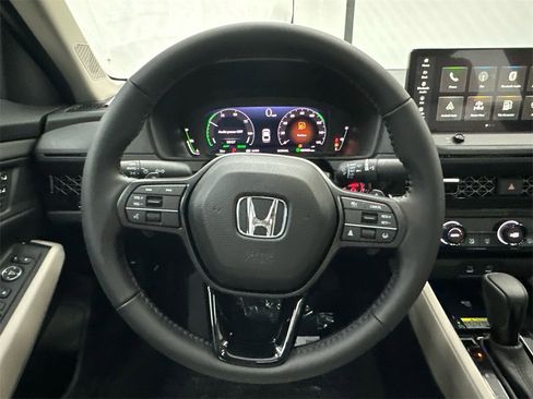 New 2025 Honda Accord EX-L image 28