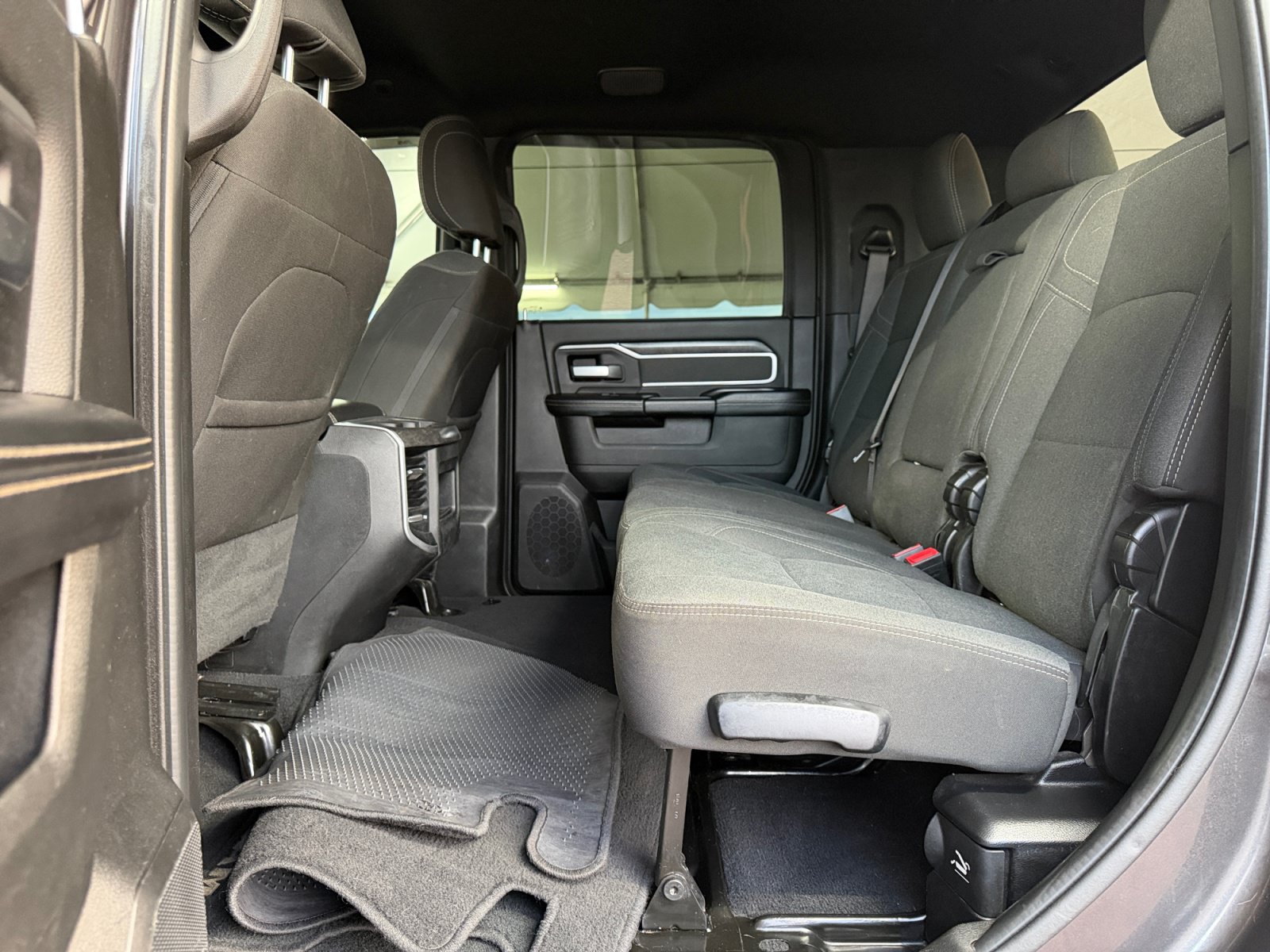 Used 2022 RAM 3500 Big Horn w/ Level A Equipment Group AWD/4WD image 25