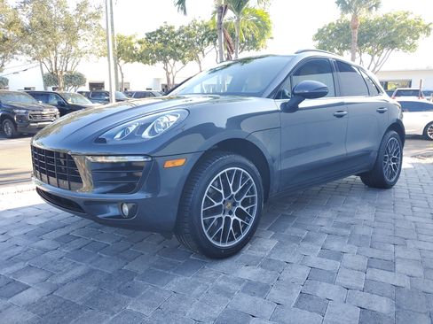 Used 2018 Porsche Macan image 3