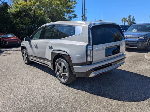 New 2026 Hyundai Ioniq 9 Limited image 5