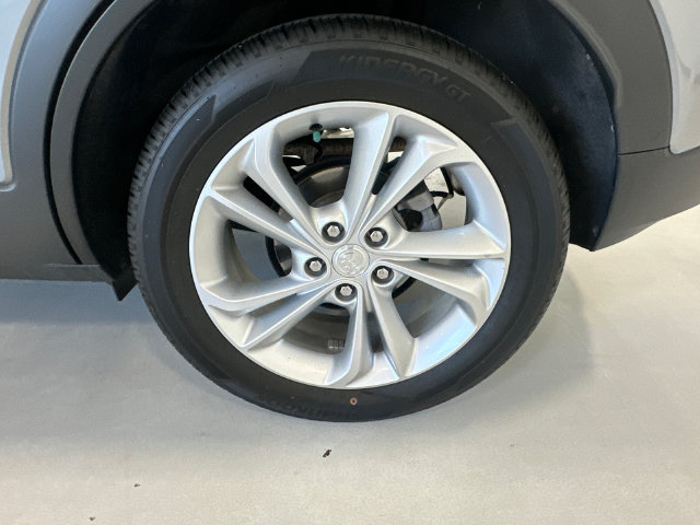 Used 2023 Buick Encore GX Preferred w/ Cold Weather Comfort Package FWD image 36