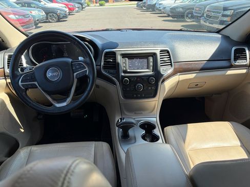 Used 2014 Jeep Grand Cherokee Limited AWD/4WD image 17